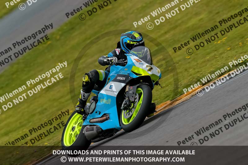 PJM Photography;anglesey no limits trackday;anglesey photographs;anglesey trackday photographs;enduro digital images;event digital images;eventdigitalimages;no limits trackdays;peter wileman photography;racing digital images;trac mon;trackday digital images;trackday photos;ty croes